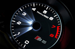 tachometer photo